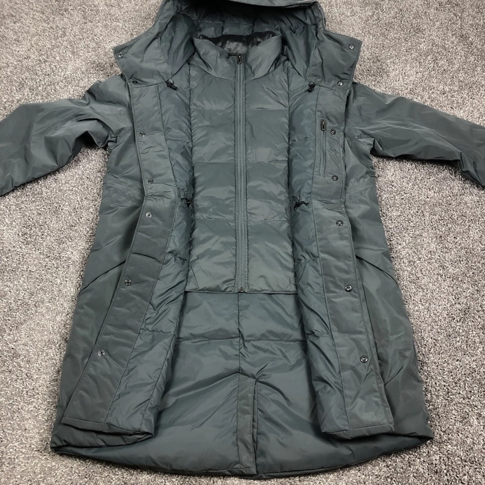 UNDER ARMOUR WOMENS DOUBLE LAYER QUILTED INSULATED JACKET/ COAT - Picture 3 of 12